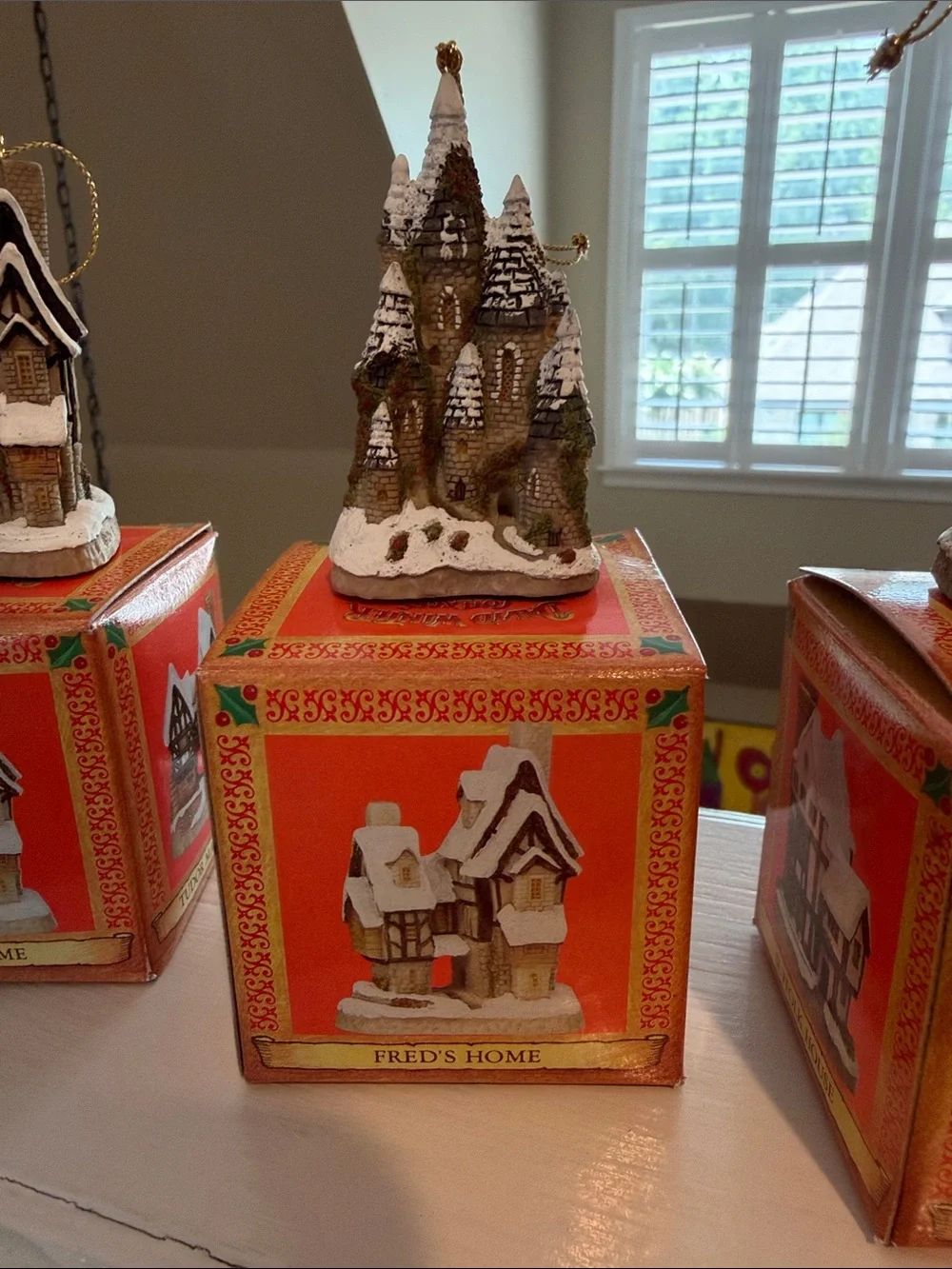 David Winter Cottages - Mini Ornaments Set of 4.